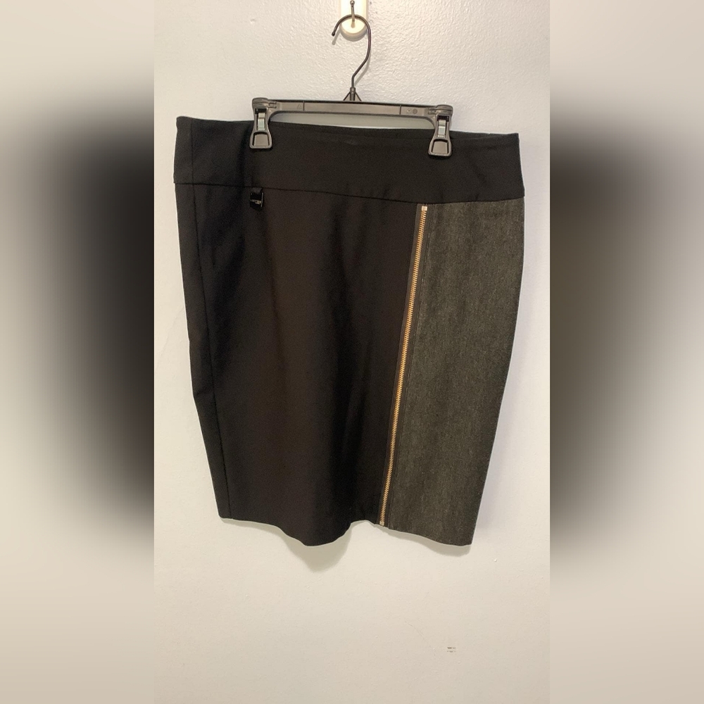Lisette skirt size 12
